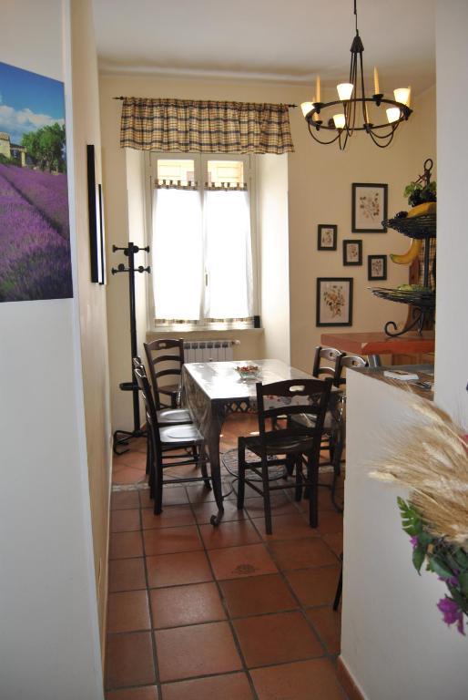 The Flower Couette-café 3*